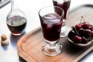 вишневое вино