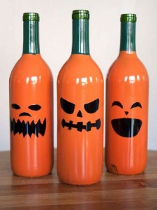 бутылки вина на хэллоуин