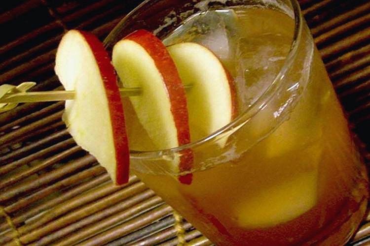 коктейль джин с яблочным соком