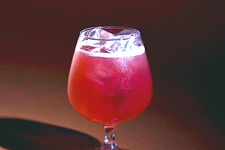 коктейль с виски Jameson Escher