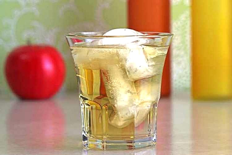 водка с яблочным соком