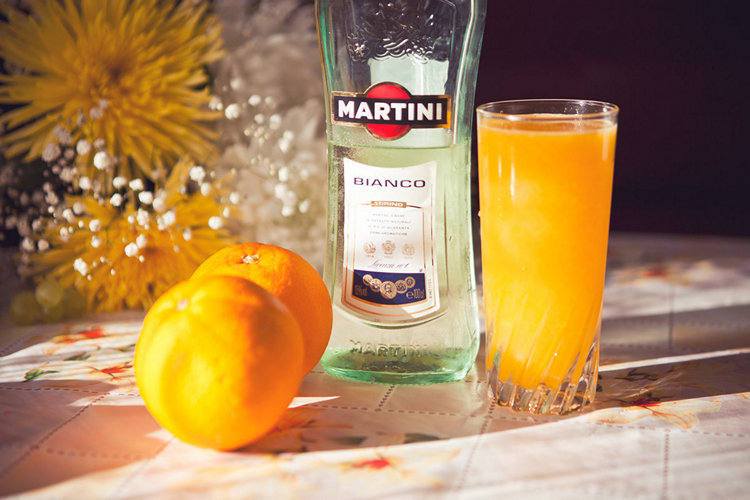 Коктейли с Мартини бьянко и апельсиновым соком